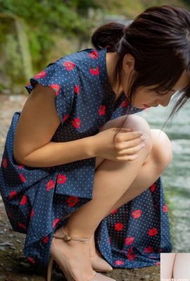 ภาพถ่ายยั่วยวนของหญิงสาวสวยที่อ่อนโยนสง่างามอวบอ้วน – Reiko Nagaoka (44P)