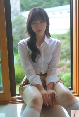 (YeonJju) สาวเกาหลีมีเส้นโค้งที่สง่างามและมีความต้องการทางเพศเล็กน้อย (36P)