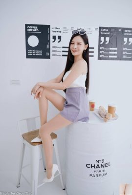 (ตอนพิเศษเรื่องเรียวขาสวย) นางแบบขายาว Xu Huiling กระโปรงสั้นเซ็กซี่รองเท้าส้นสูงขาสวย (115P)