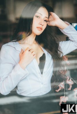 สาวสวย Xia Muguang เซลฟี่สุดเซ็กซี่ คัตติ้งต่ำ… โชว์หุ่นดีของเธอ!  (29P)