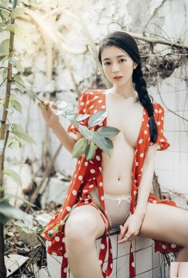 (คอลเลกชันพิเศษ XiuRen) นางแบบสาวสวย Chenchen “ประสบการณ์ครั้งแรกในป่า” (118P)