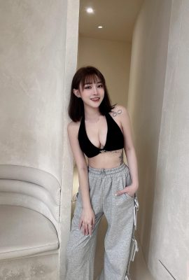 สาวสวย (มิลา) ซ่อนความปรารถนาเซ็กซี่ภายใต้รูปลักษณ์อันแสนหวานของเธอ (10P)