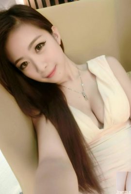 32D Breasts Madou ~ Xiaoqing Laura Ku ~ กระเป๋าสะพายกลวงสวมชุดชั้นในสุดเซ็กซี่เท่านั้นเผยให้เห็นลูกอวบของเธอ (73P)