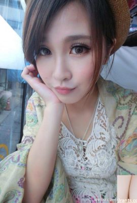 ด้วยรูปร่างที่น่าภาคภูมิใจ ~ Hu Qiqi B (48P)