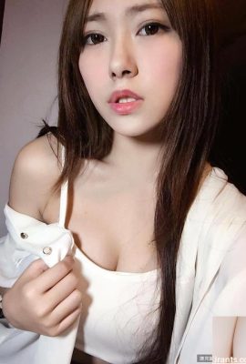 สาวสวยขาสวย ~ Vina Liu Siyu ~ ถ่ายรูปเซ็กซี่กลางแจ้งพร้อมหน้าอกสวย (27P)