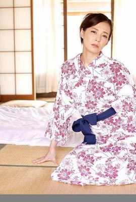 “ฉันเห็นงานบางอย่างฮ่า ๆ ” Mizuhara Rika (45p)