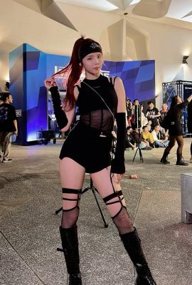 “zoe_flesh” หน้าอกและสิ่งล่อใจที่ซ่อนอยู่ (18p)