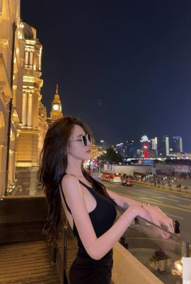 อารมณ์ที่ไม่มีตัวตนนั้นเป็นเส้นโค้งเซ็กซี่ “kesi_kesi” เป็นแรงบันดาลใจ! (16p)