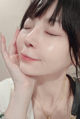 เด็กสาวขายาว “แม็กกี้เซ็กซี่ที่รัก” กวางหัวใจเต้นแรง (23p)