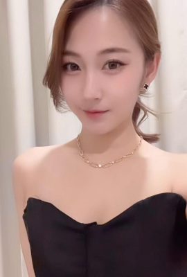 “i_qi min” รูปร่างเต้านมเต็มรูปแบบที่สะดุดตา (22p)