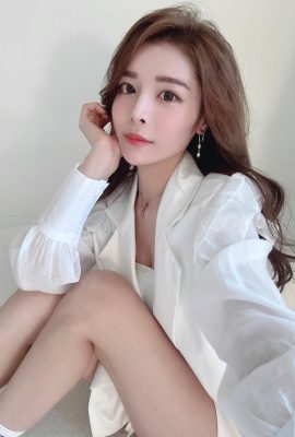 “MI_TUN” หน้าอกและการล่อลวงทรงกลมที่ซ่อนอยู่ (26p)