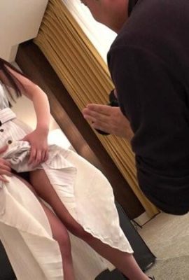 Kitano Mina: นักแสดงหญิง AV และบุคคลที่ประพฤติตัวแอบซึ่งแอบเข้ามาในห้องปิดและยั่วหีของเธอด้วยเสียงกระซิบ Dirty Talk … (21p)