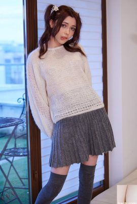 สวยที่รัก Mila Azul เล่นกับหีโกนของเธอในช่วงเปลื้องผ้าเซ็กซี่ (21p)