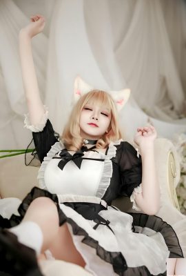 (คอลเลกชันออนไลน์) A XUEXUE – Maid ตอนบ่าย (95p)