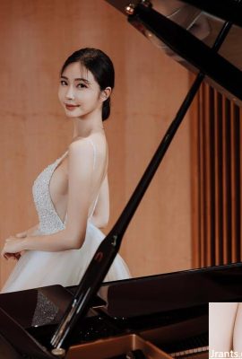 “Rubis” มีรูปร่างที่ดีมากและหน้าอกใหญ่ (10p)