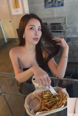 แม่มดตัวน้อย “Hanjren724” หวานและเซ็กซี่ (11p)