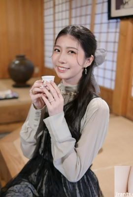 สาวหวาน “Long Liwei” มีรูปร่างที่สมบูรณ์แบบและเป็นศูนย์ข้อบกพร่อง (10p)