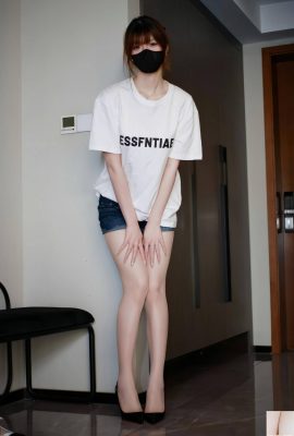 (คอลเลกชันออนไลน์) สาวสวัสดิการสาวขาว Totoro “หมูฝอยในอพาร์ทเมนต์” VIP Exclusive (32p)