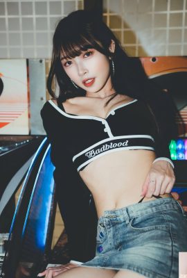 สาวเซ็กซี่ “Hami” แต่งตัวในลักษณะที่เย้ายวนและแสดงให้เห็นถึงเสน่ห์อันร้อนแรงของเธอ (10p)