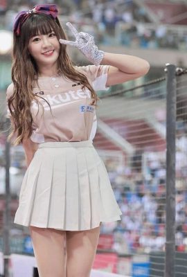 Super Deep Cleavage “Xiong Ni” มีใบหน้าที่ไม่เป็นอันตราย แต่เป็นรูปที่ดึงดูดใจมาก (10p)
