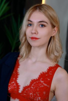 Mia Muse – พร้อมที่จะกระโดด (103p)