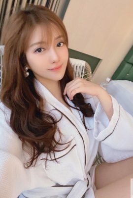 นางแบบหวาน “ou yongyi” มีใบหน้าที่บริสุทธิ์และไร้เดียงสาที่มีหน้าอกที่สวยงามและรูปที่ดี (10p)