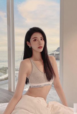 Fairy “Doris” ดวงตาที่มีเสน่ห์และการปล่อยกระแสไฟฟ้าและร่างที่น่าทึ่งทำให้ผู้คนหลงใหล (10p)