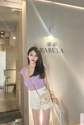ภาพร้อนของ “Li Xin” ที่ซ่อนอยู่ในรูปที่สวยงาม (10p)