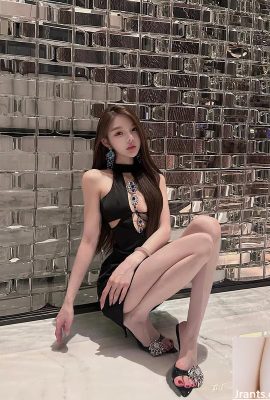 สูงและผอมเพรียว “Lu Tianyi” ร้อนมาก (10p)