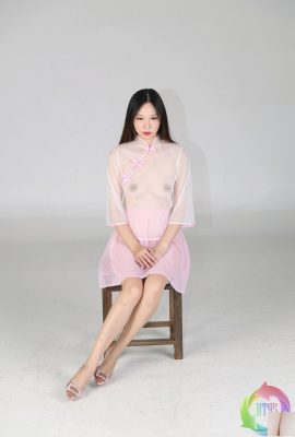 (HT95) พอร์ซเลนสีน้ำเงินและสีขาวมันดูดีไหม (75p)