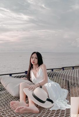 สาวเซ็กซี่และน่ารัก “ดวงจันทร์” ทำให้ผู้คนรู้สึกโกรธมาก (10p)