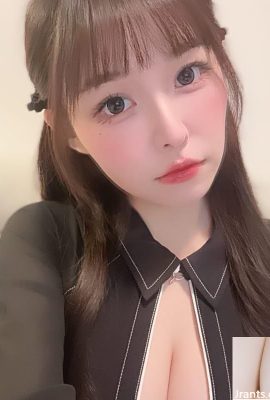 Queen “Xiao Zhen” ทำให้ผู้คนต้องการยอมแพ้เท้าของเธอ (10p)