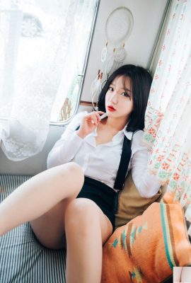 Loozy《 วันหยุดพักผ่อนของ OfficeGirl Vol.2》 (85p)