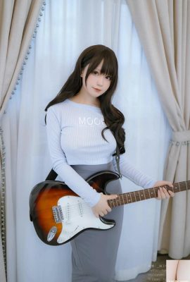 (คอลเล็กชั่นอินเทอร์เน็ต) Nyako Meow – Sister Guitar (71p)
