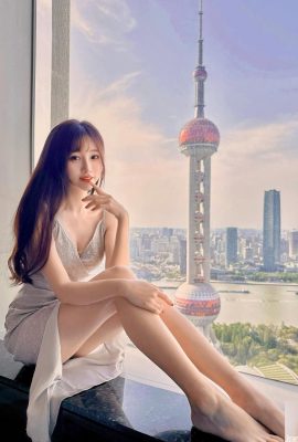 การปรากฏตัวอย่างภาคภูมิใจของ “77” ทำให้ผู้ชมตกใจและทำให้ทุกสายตาตกใจ (10P)