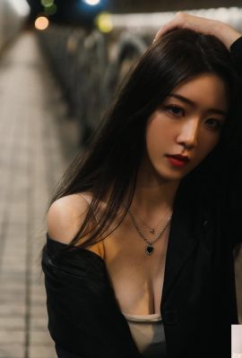 “Zoe Ruoyi” มีใบหน้าที่สวยและร่างกายที่ร้อนแรงซึ่งทำให้คนดูมึนเมามาก (10P)