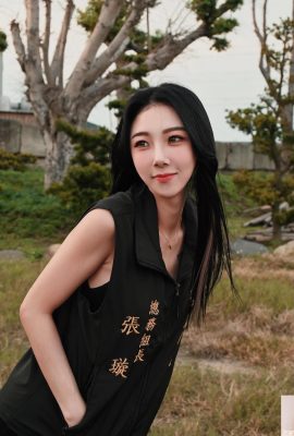 “Erica Zhang Xuan” มีรูปร่างที่ร้อนแรงจนไม่อาจละสายตาจากเธอได้ (10P)