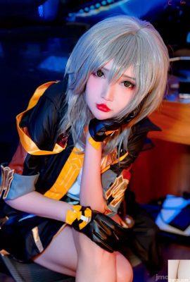 ไม่ทราบ Cosplayer – Stelle (22P)