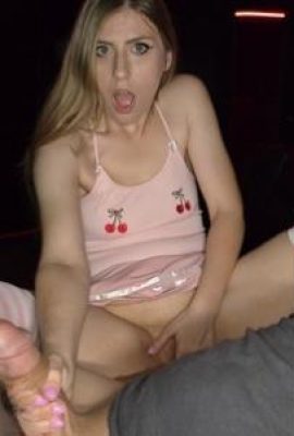 วันนี้ฉันจะเอารูตูดของฉัน ดังนั้นฉันจึงเอาปลั๊กอุดก้นมาล่วงหน้าและเละเป็นชิ้น ๆ (12P)