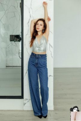 -Suicide Girls) 09 ส.ค. 2025 – Lambie – สกินสีเงิน (56P)