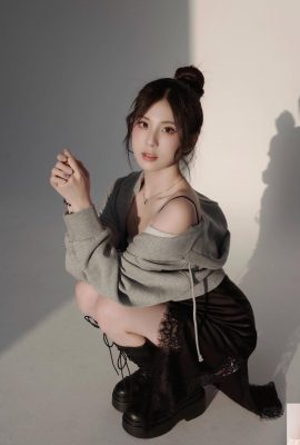 เทพธิดา “Wang Ruyin” มีดวงตากลมโตที่เต็มไปด้วยไฟฟ้าและความรู้สึกรัก (10P)